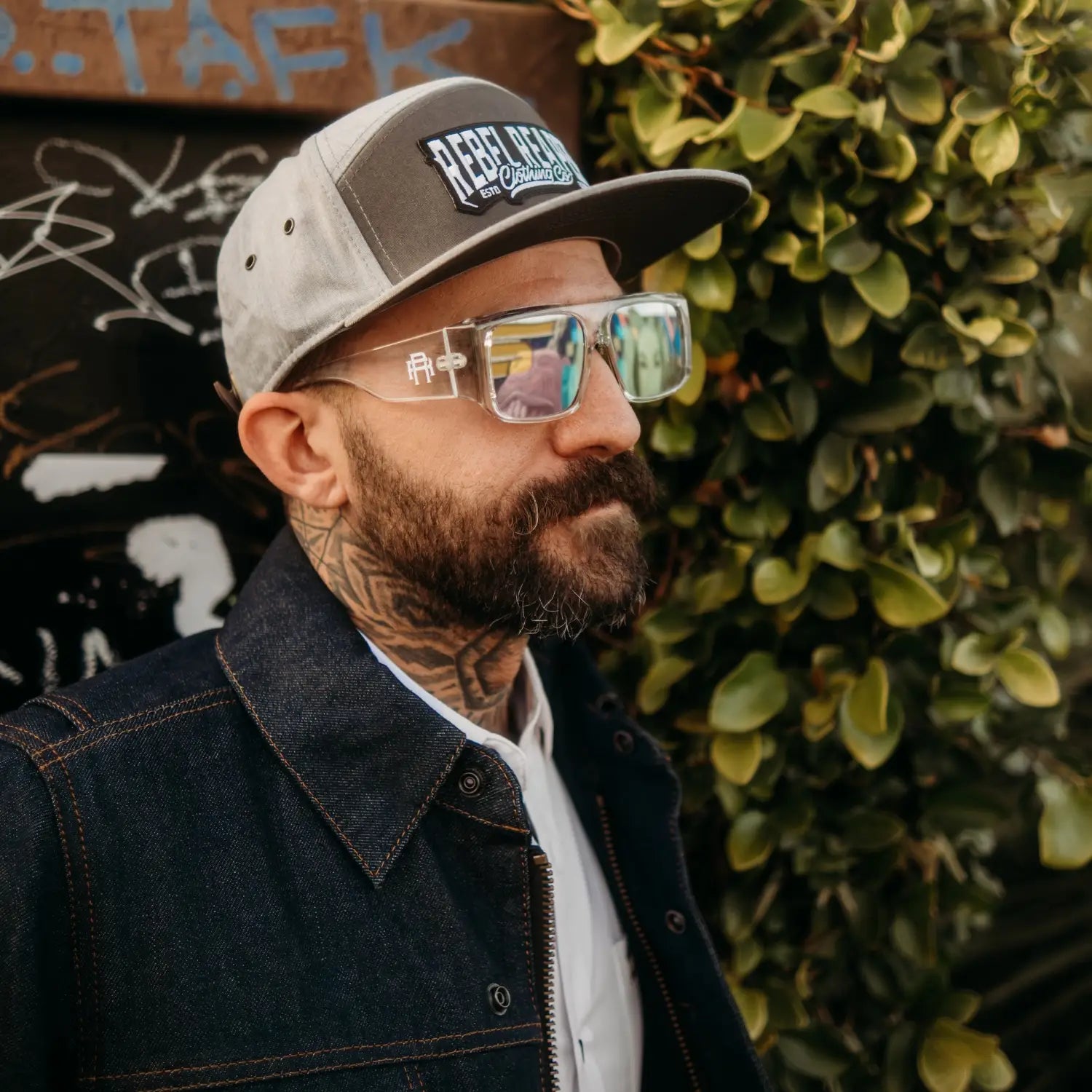 Vibe Retro UV400 Sunglass Collection